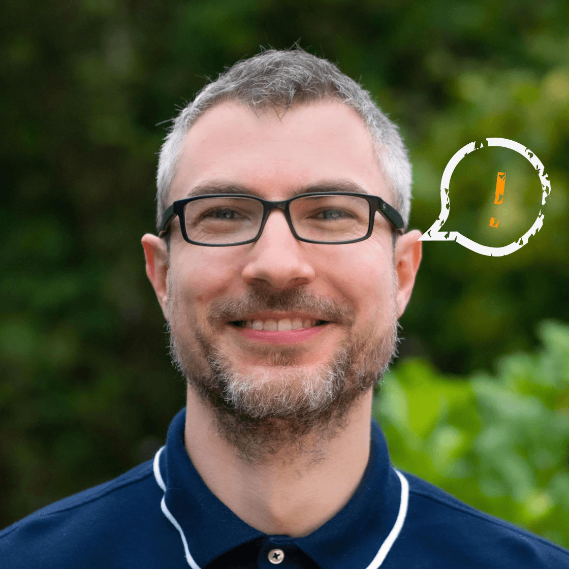 Eine Sprechblase mit einem Ausrufezeichen ist rechts neben Franks Kopf erschienen.