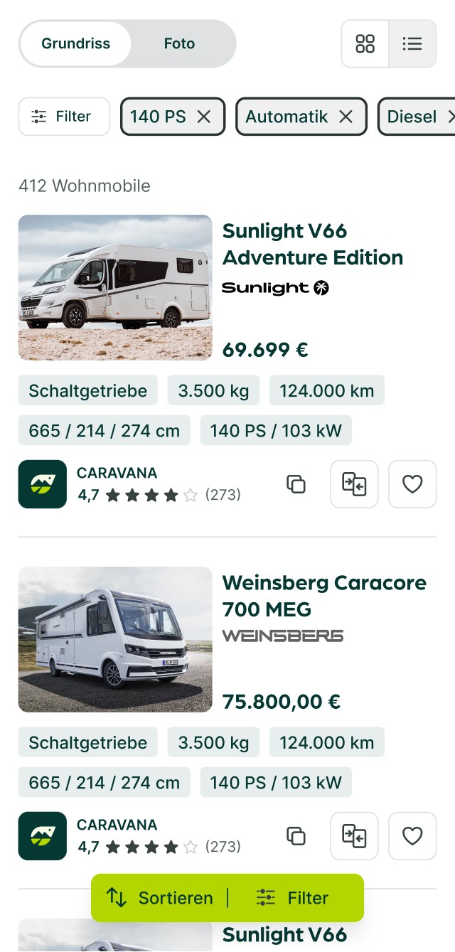 Benutzeroberfläche einer mobilen App zur Anzeige von Wohnmobilen, darunter der Sunlight V66 Adventure Edition und der Weinsberg CaraCore 700 MEG, jeweils mit Details zu Preis, Kilometerstand, Gewicht und Bewertungen.