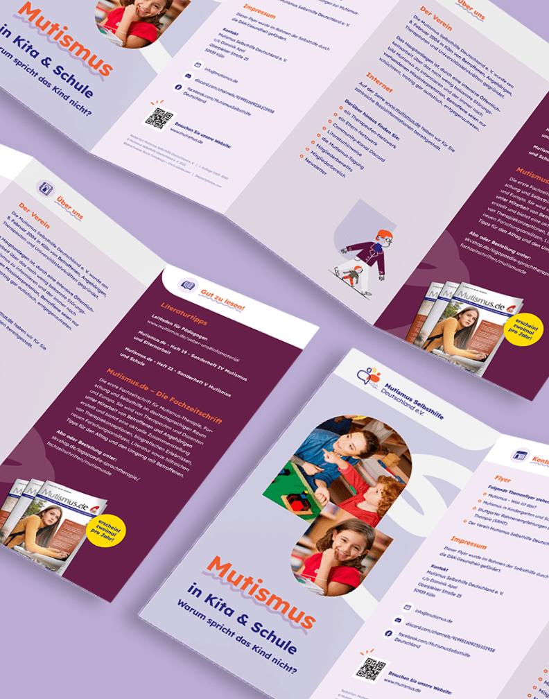 Flyer-Mock-up von Mutismus Selbsthilfe Deutschland e.V. mit dem Titel ‚Mutismus in Kita & Schule – Warum spricht das Kind nicht?‘; Informationsbroschüre über Mutismus, Unterstützung, Therapie und Aufklärung für Eltern, Lehrkräfte und Fachkräfte.
